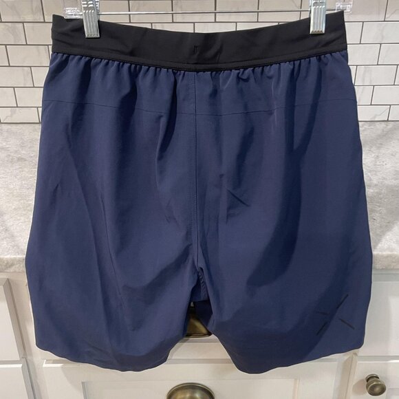 Ten Thousand Interval Shorts Mens Small Blue Zip Pocket Lined 9 Inch Inseam - Picture 3 of 8